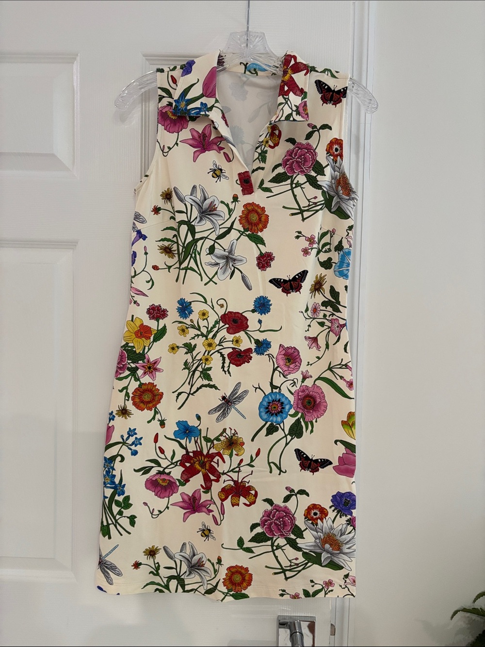 Floral Sleeveless J McLaughlin Midi Dress in Cream